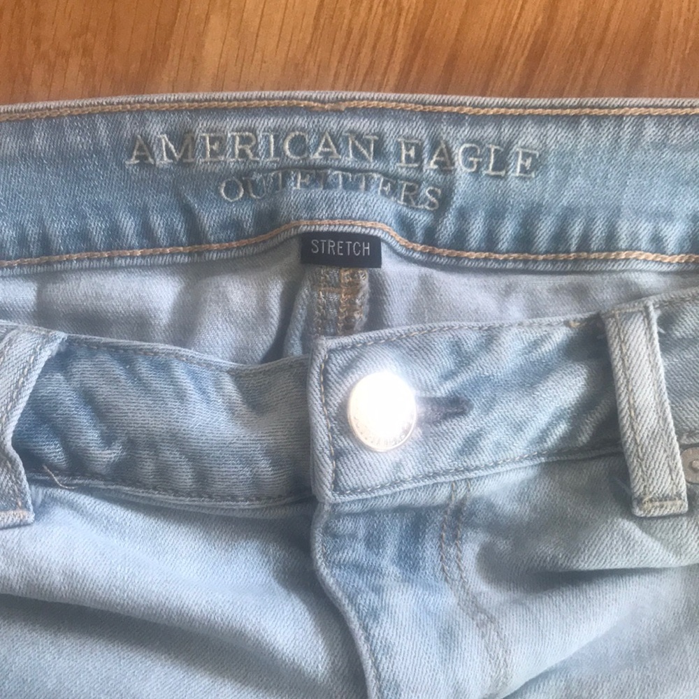 Shorts - Picture 3 of 4